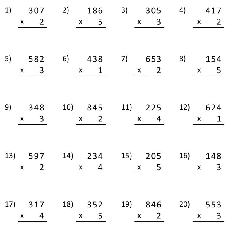 Multiplication de colonnes de nombres à trois chiffres.